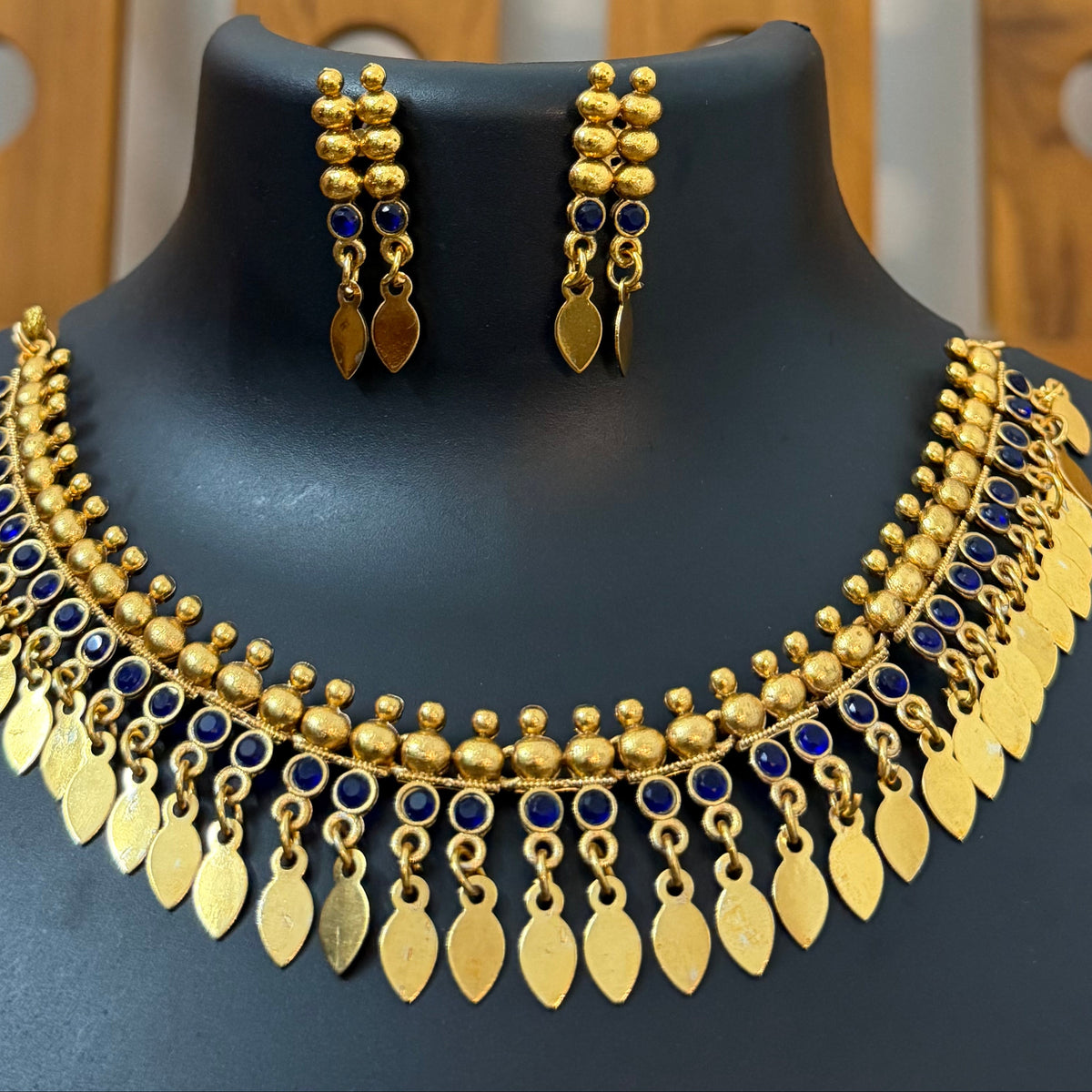 Elakkathali Indraneelam Blue