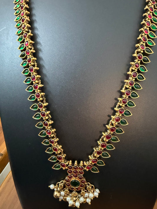 Mullai Kemp Long Haram Set - Red & Green Mango Leaf Temple Necklace withearrings