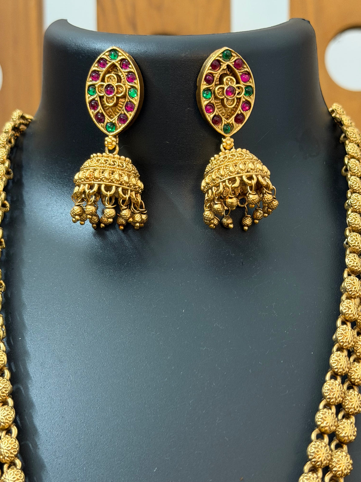 Gandaberunda haram - Double Headed Eagle Temple Long Haram with Kemp Jhumka