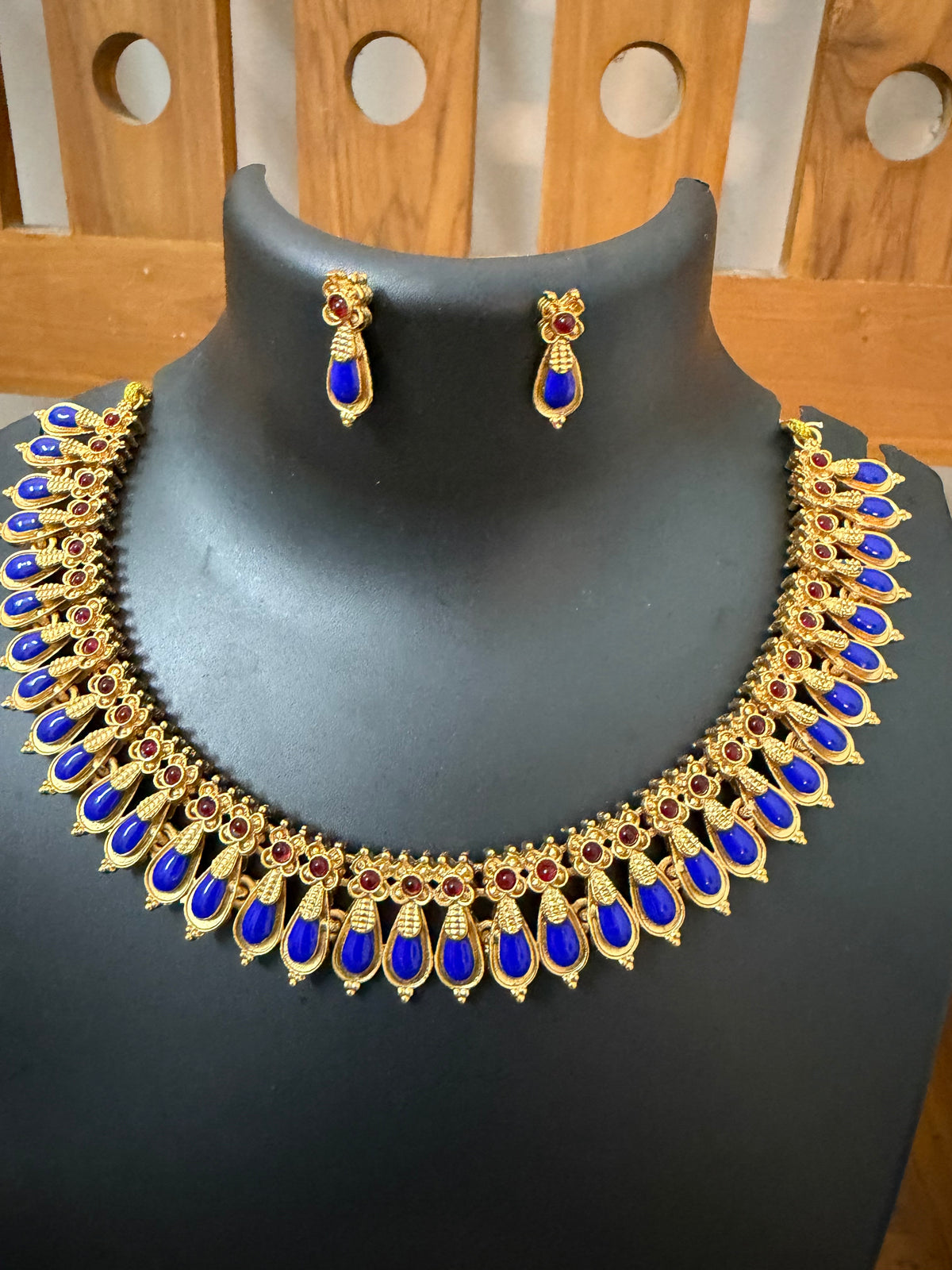 Nagapadam Blue, Green and red: traditional jewelry: Temple jewelry