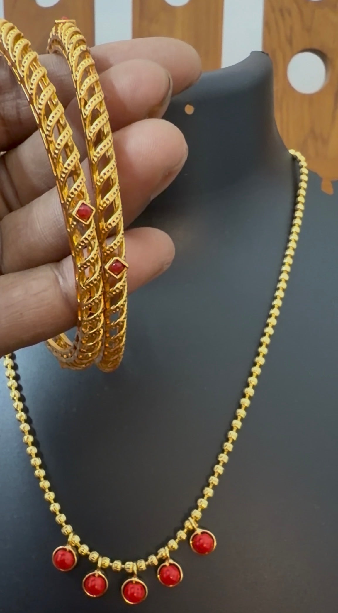 Pavizhamaala + Bangles - Combo offer