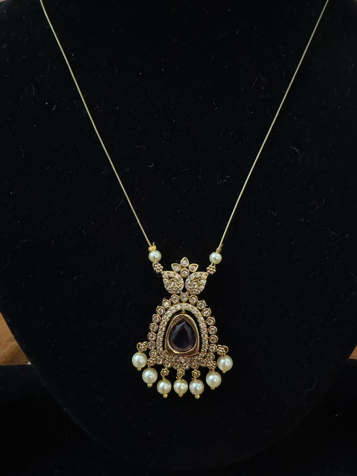 Invisible Necklace with dark purple stone center pendant : code RK3900