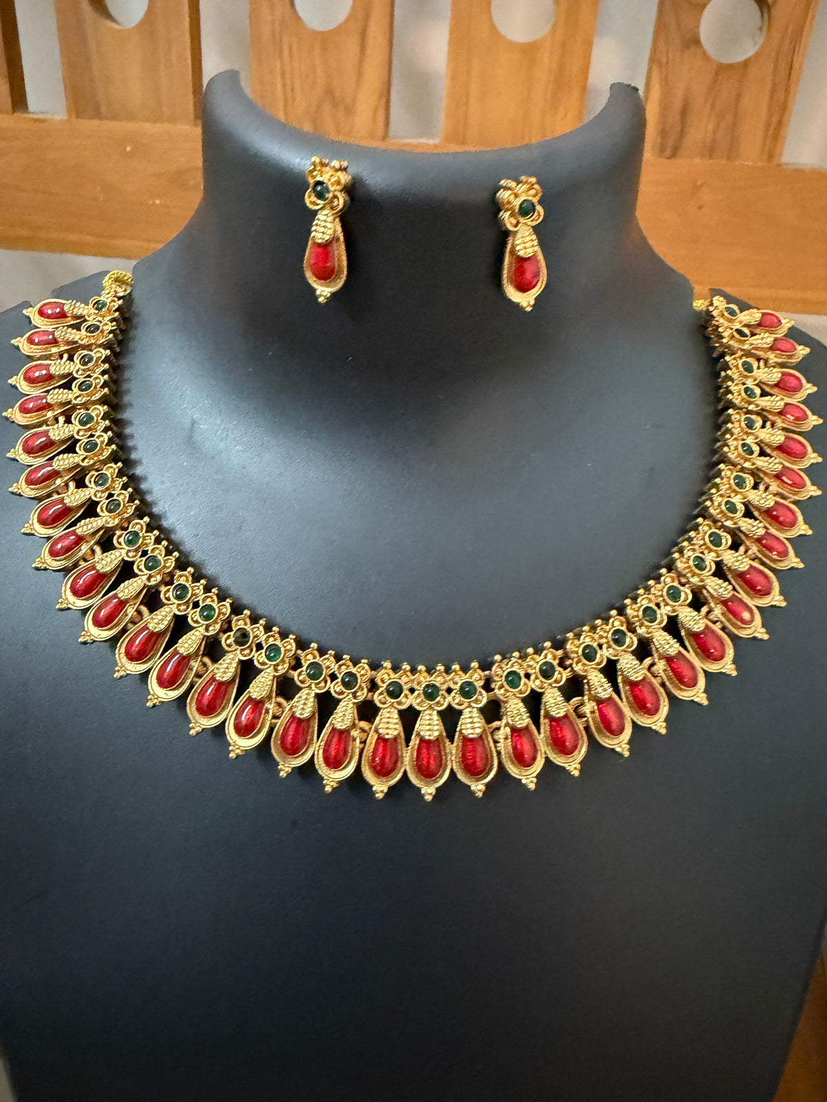 Nagapadam Blue, Green and red: traditional jewelry: Temple jewelry