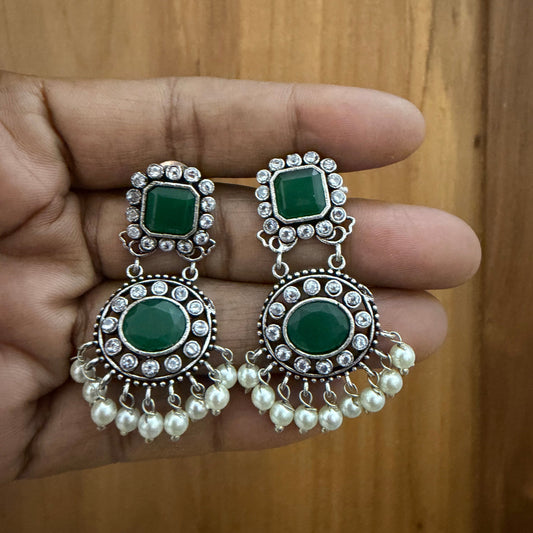 Emerald Stone earring
