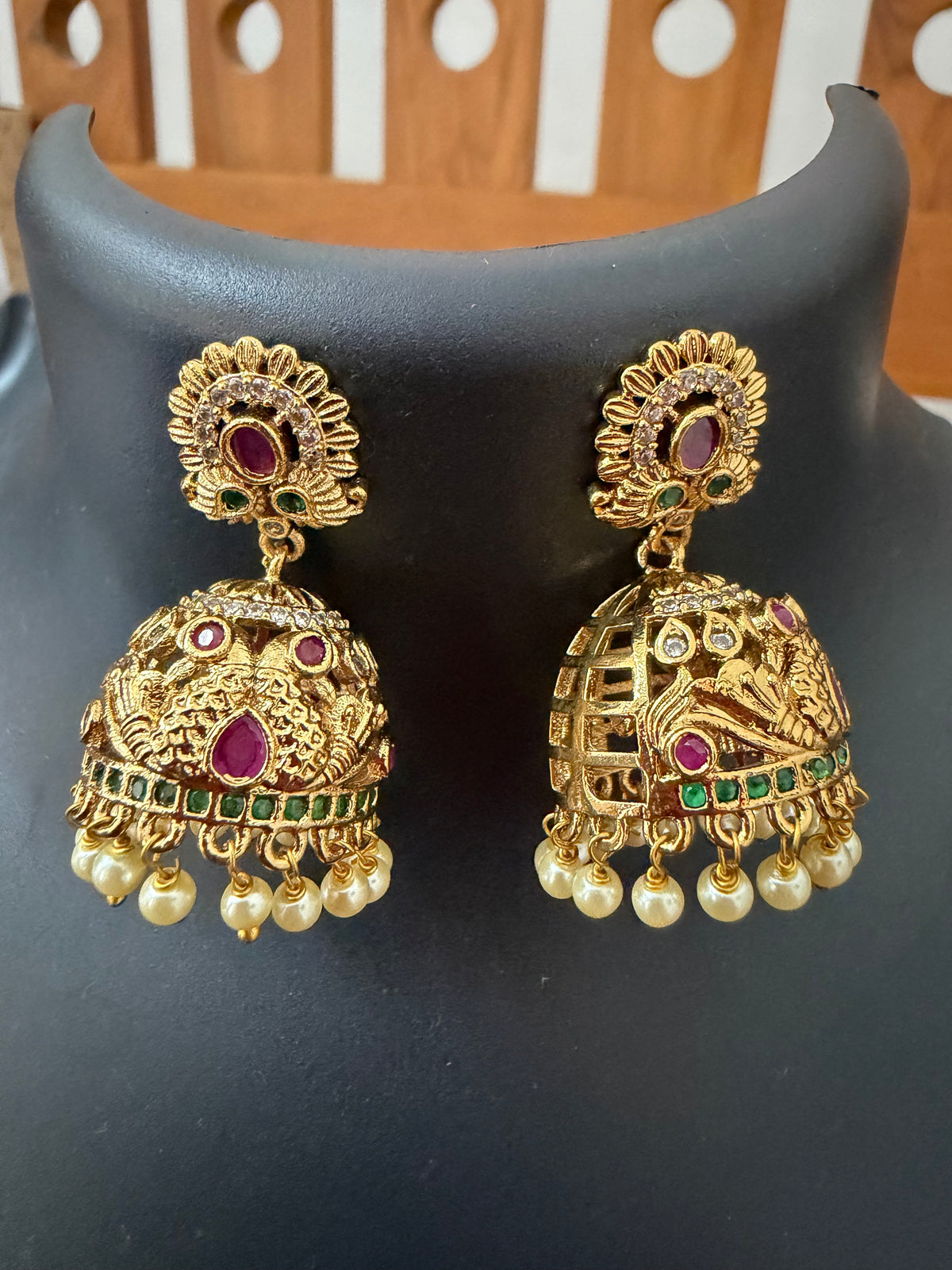 AD stone Jhumka with pearl hanging