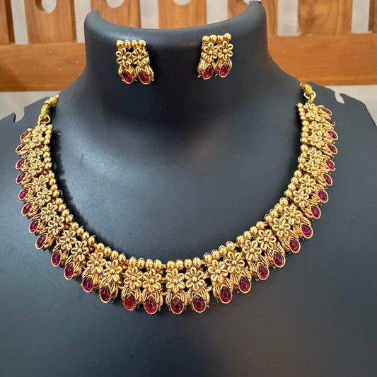 Poothali Necklace