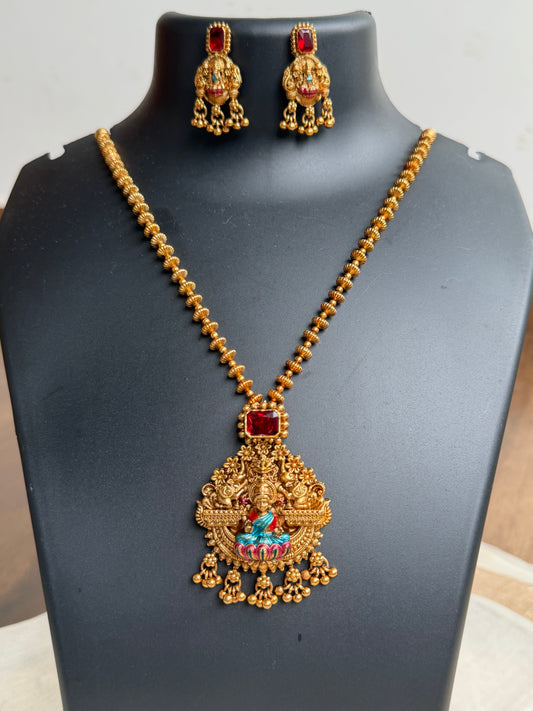 Premium antique-finish Goddess Lakshmi temple necklace and earrings set | Code: KP5001