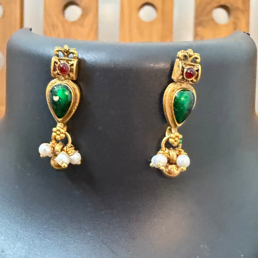 Palakka green traditional Jewelry: with ruby stones