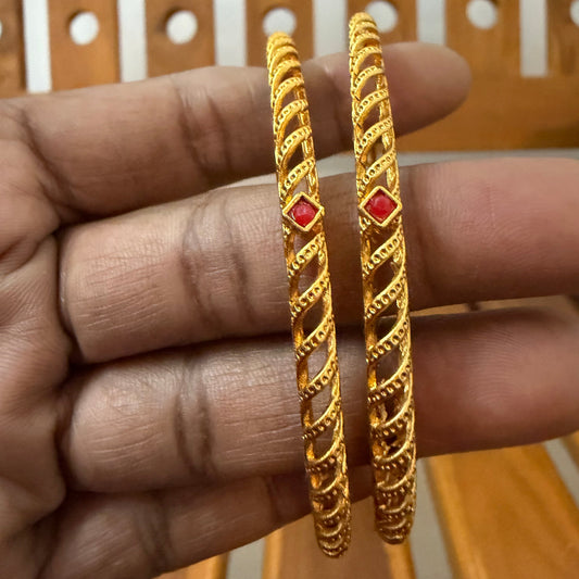 Bangles: pavizha koral bead Size: 2.8