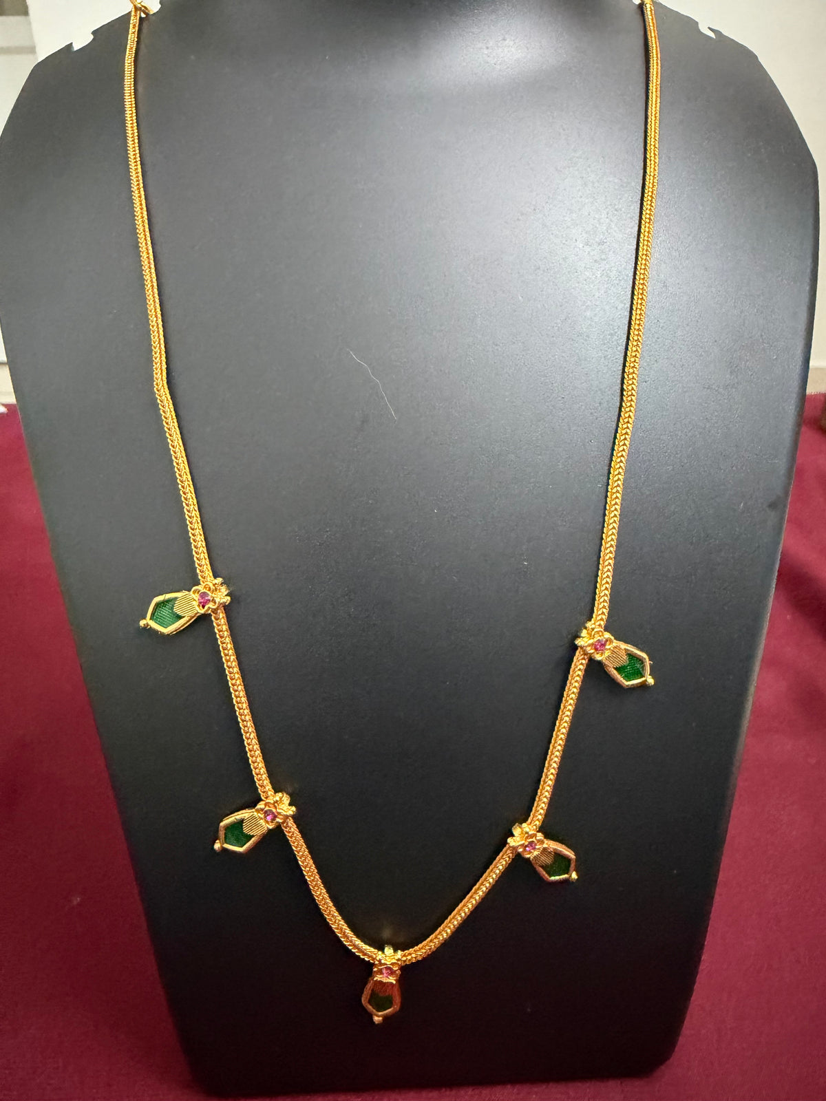 Green Nagapadam Simple Long Haram Set