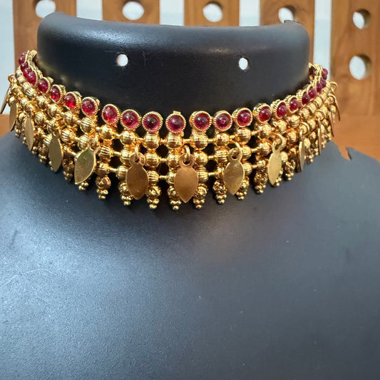 Elakkathali Two in one use: Choker/necklace