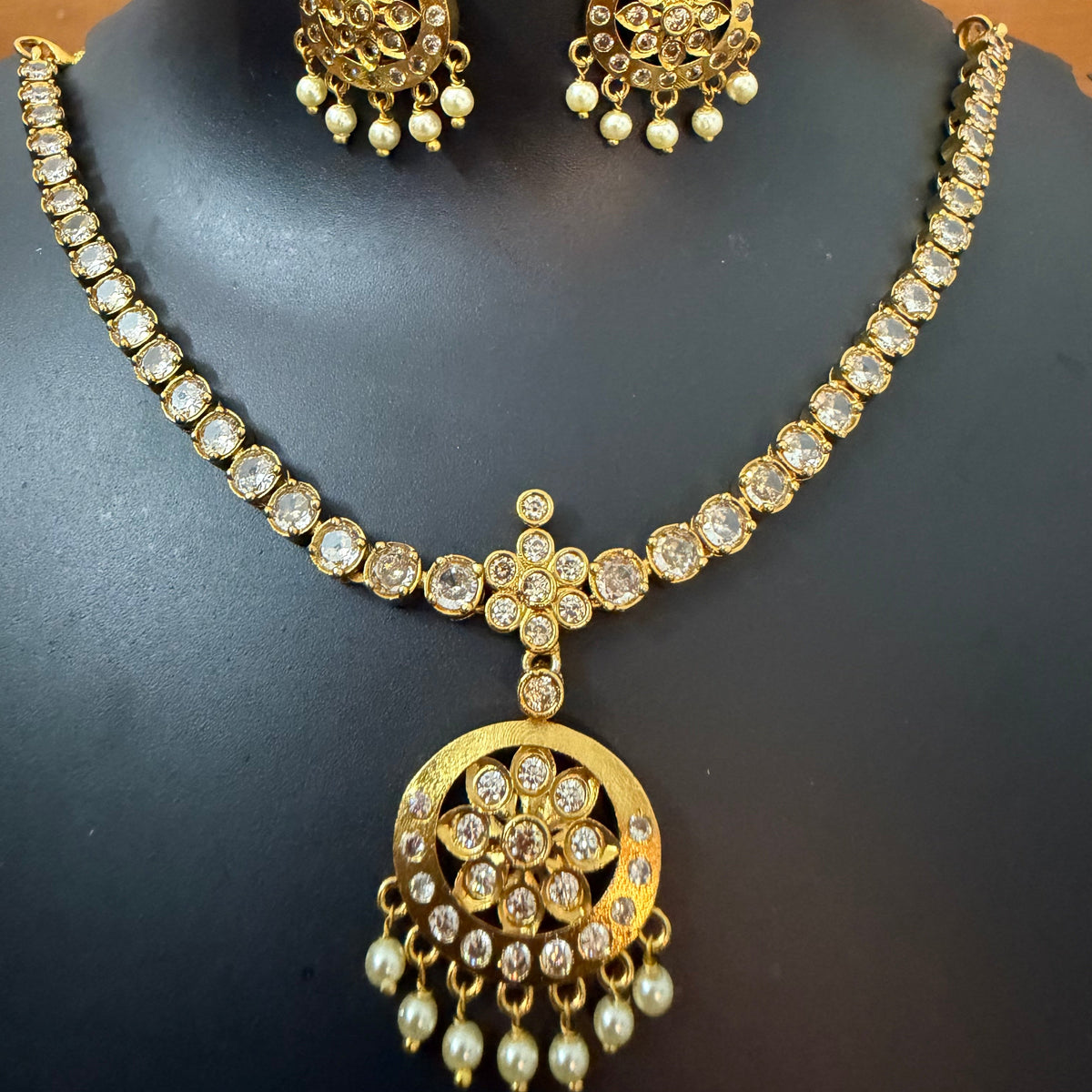 Diamond Attigai