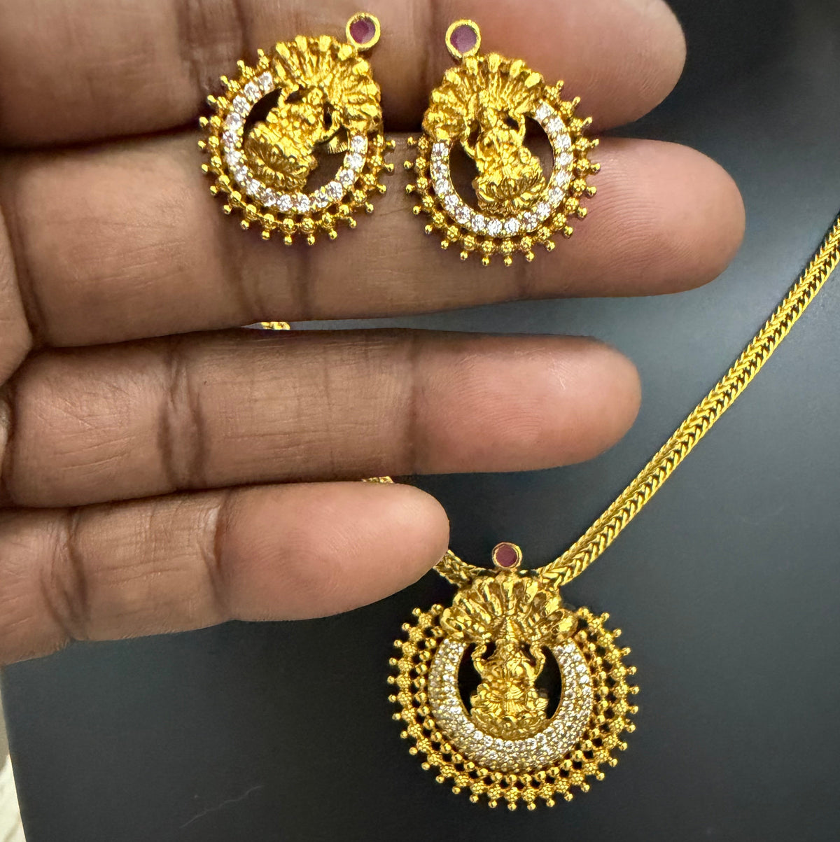 Nagas Lakshmi Necklace/ Choker: Heirloom set