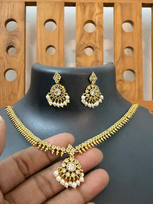 Attigai set AD stone