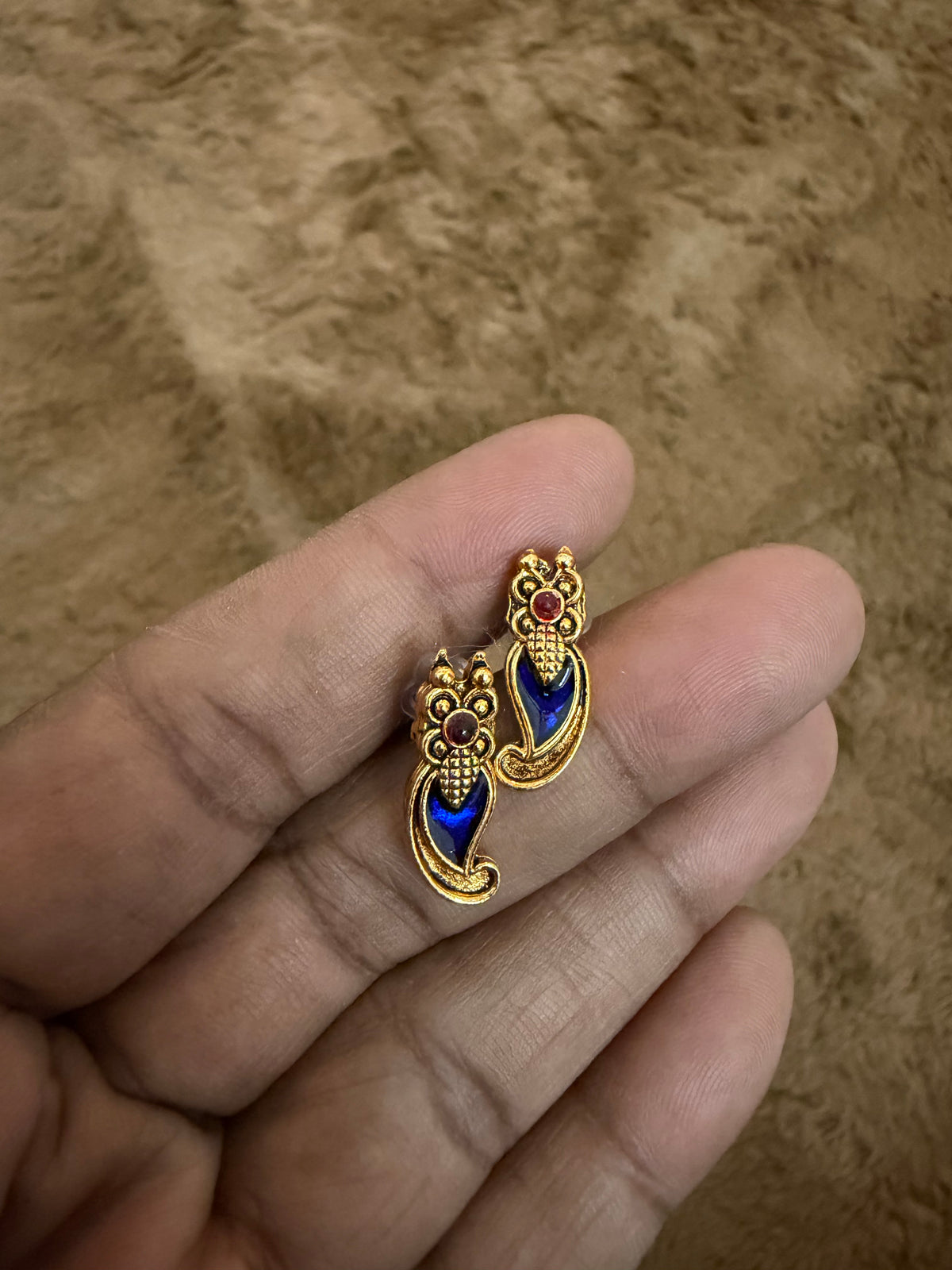 Blue Manga maala