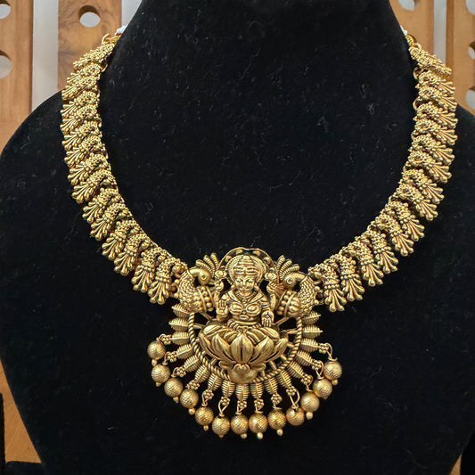 Premium Lakshmi Necklace set with Jhumka : Code MJ380