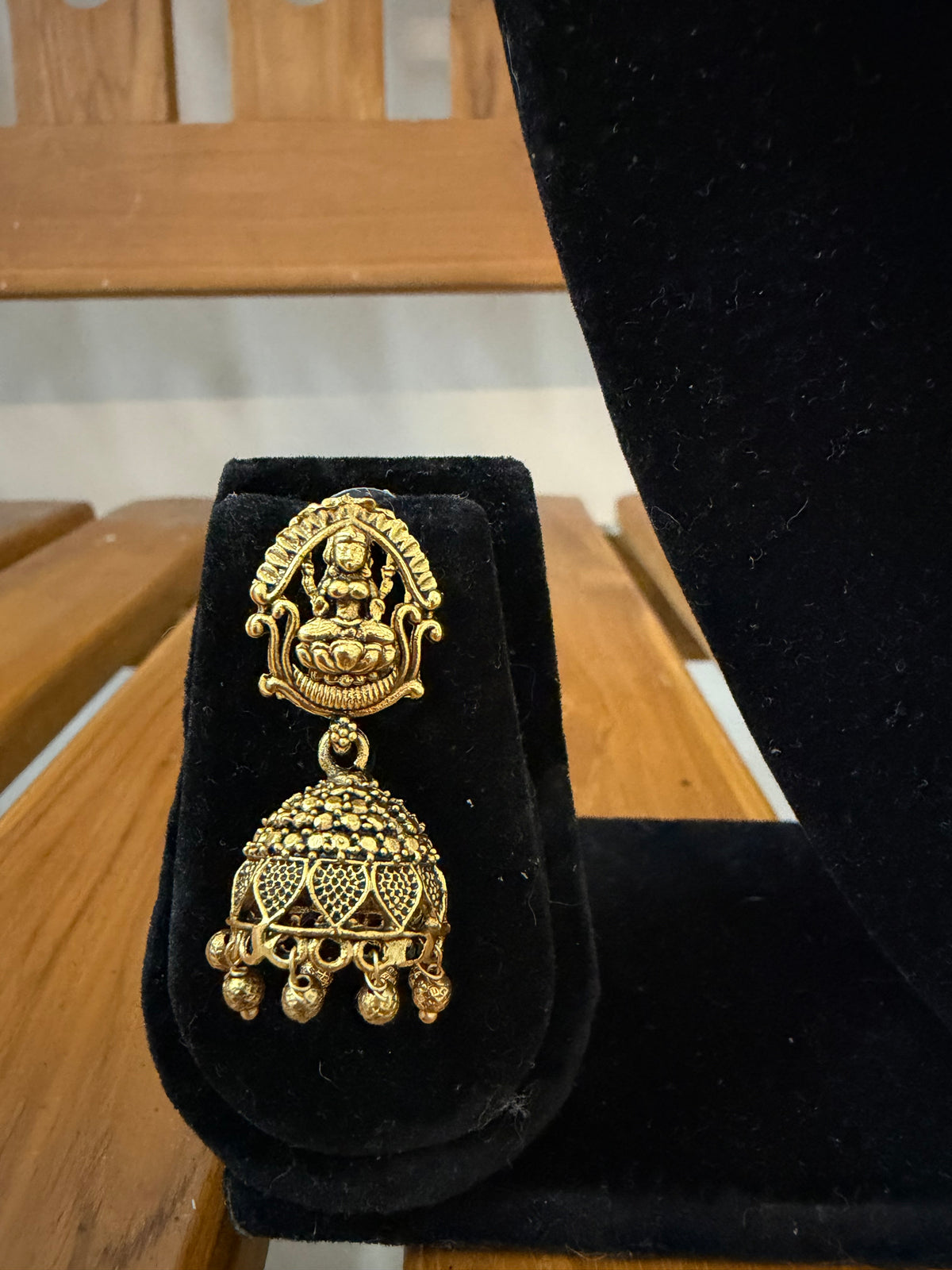 Premium Lakshmi Necklace set with Jhumka : Code MJ380
