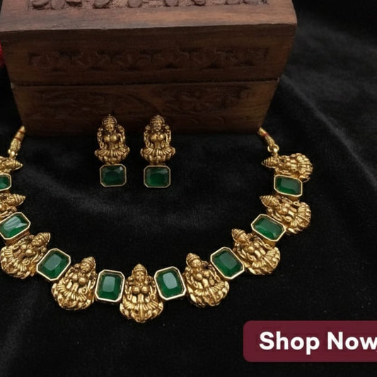 Lakshmi  necklace set I Colour: Red, Green,, Red&Green
