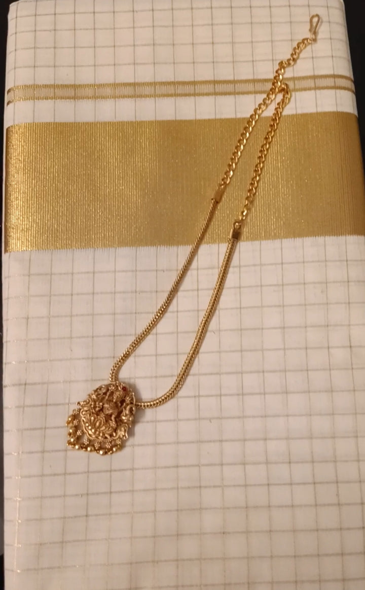 Kerala Saree with check design + Lakshmi locket necklace| Vishu 🌼 Special offer